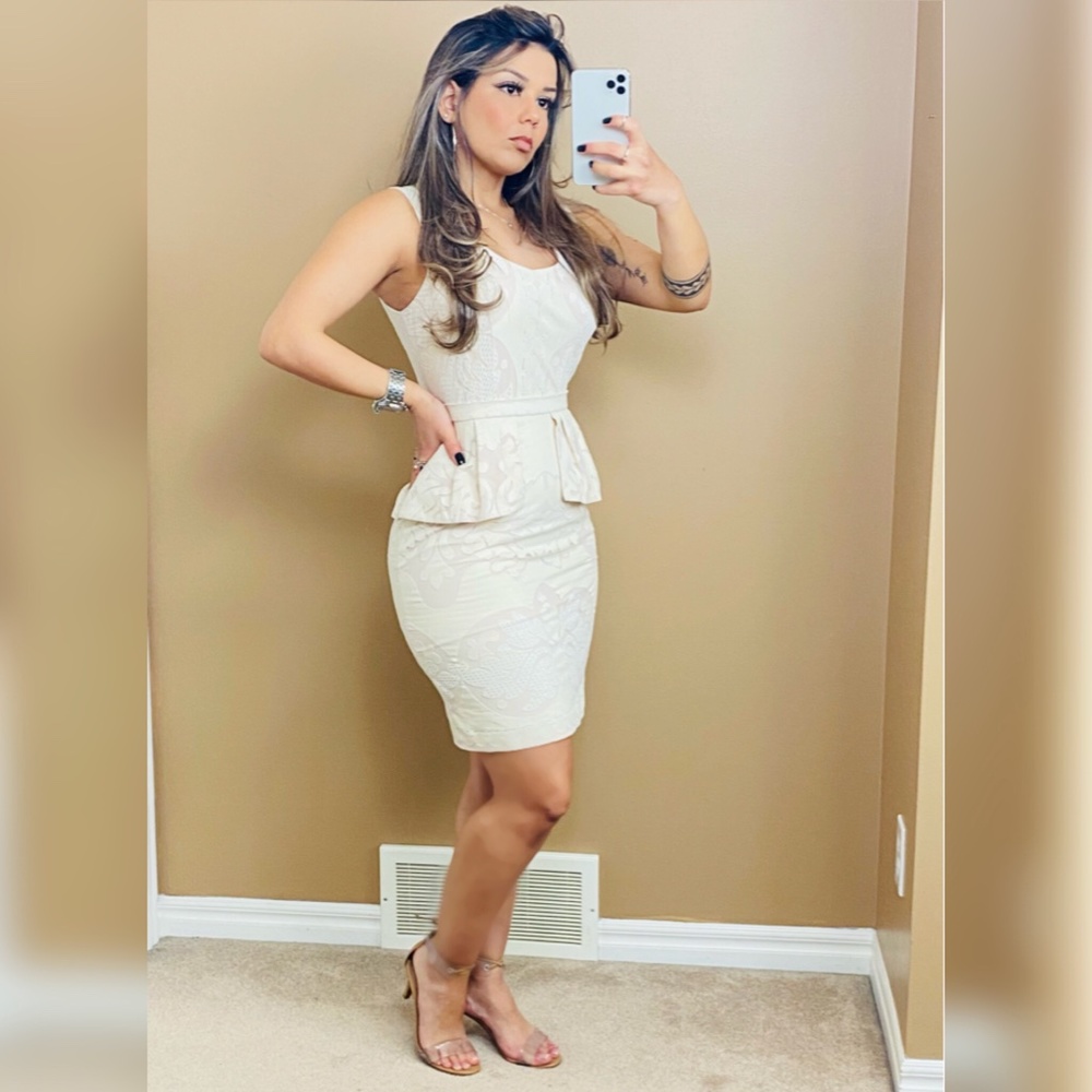 BCBG MAXAZRIA DRESS